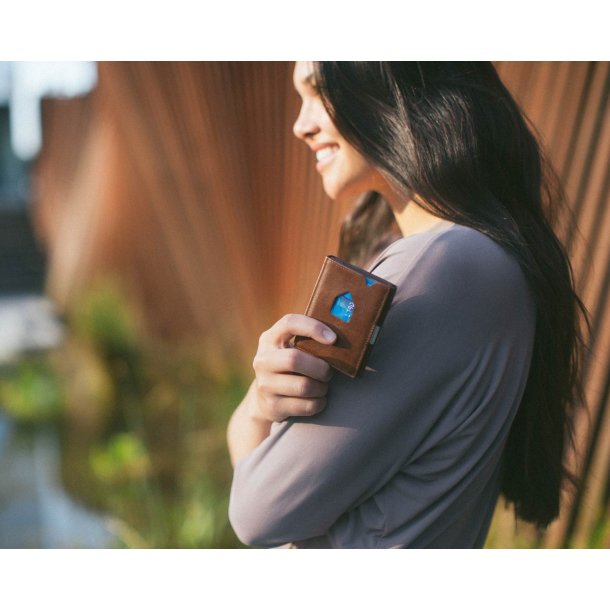 EXENTRI Wallet Hazelnut