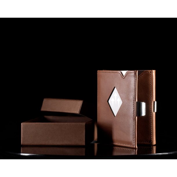 EXENTRI Multiwallet Hazelnut